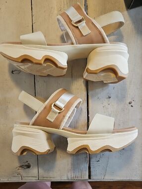 Sorel Cream and Tan Chunky Platform Sandals with Gold Buckle